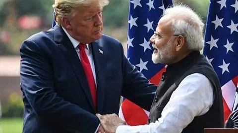 ভারতের ওপর শুল্ক কমালেন ট্রাম্প, রুশ তেল না কেনার প্রতিশ্রুতি মোদির