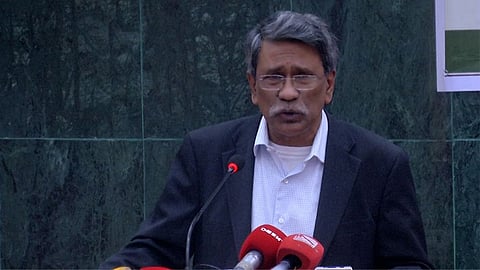 অন্তর্বর্তী সরকার নির্বাচিত নয়, তাই গণভোটে 'হ্যাঁ' এর পক্ষে প্রচার করতে পারবে -আলী রীয়াজ