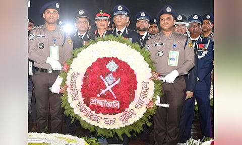 ভাষা শহীদদের প্রতি আইজিপির শ্রদ্ধা নিবেদন