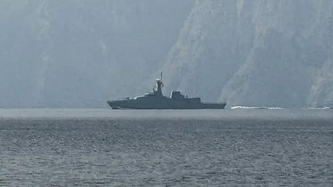 যুক্তরাষ্ট্র-ইসরায়েল-ইউরোপের জাহাজের জন্য হরমুজ প্রণালি বন্ধ: ইরানের বিপ্লবী গার্ড