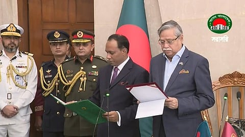 স্পিকার ও ডেপুটি স্পিকারকে শপথ পড়ালেন রাষ্ট্রপতি