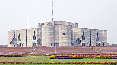 ত্রয়োদশ জাতীয় সংসদের দ্বিতীয় দিনের কার্যক্রম চলছে
