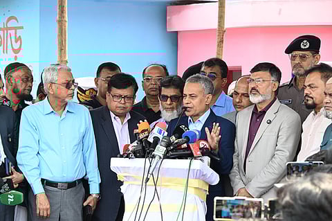 মহাখালী বাস টার্মিনালে নিরাপত্তা ব্যবস্থা পরিদর্শন করলেন সড়ক পরিবহন ও সেতু মন্ত্রী 