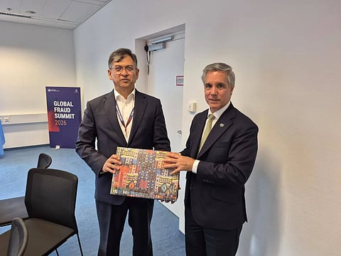 স্বরাষ্ট্রমন্ত্রীর সঙ্গে ইউএনওডিসি প্রধানের দ্বিপাক্ষিক বৈঠক 