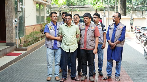 মাননীয় প্রধানমন্ত্রীর উপদেষ্টা পরিচয়ে প্রতারণা; ডিবি ও সিটিটিসির যৌথ অভিযানে গ্রেফতার ০১