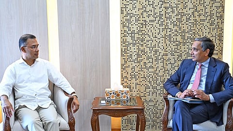 প্রধানমন্ত্রীর সঙ্গে আইএমএফ পরিচালকের সৌজন্য সাক্ষাৎ
