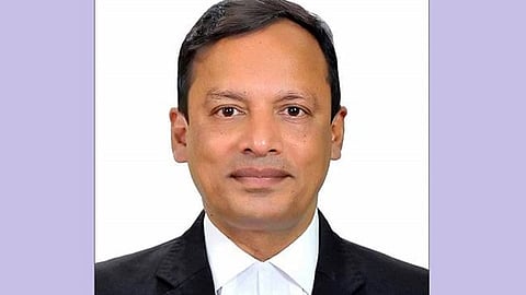নতুন অ্যাটর্নি জেনারেল ব্যারিস্টার রুহুল কুদ্দুস কাজল

