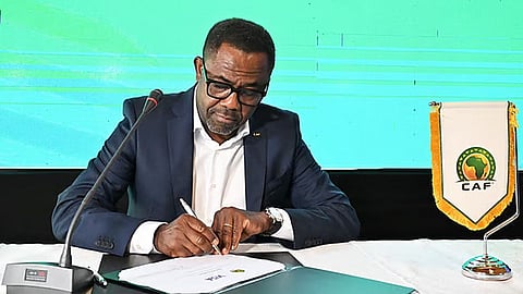 আফকন ট্রফির বিতর্কের মধ্যে পদত্যাগ করলেন কনফেডারেশনের মহাসচিব