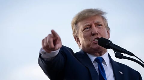 চুক্তি না হলে ইরানকে ধ্বংস করে তেল সম্পদ দখলের হুমকি ট্রাম্পের