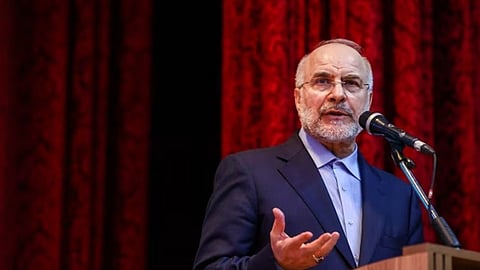 মার্কিন অবরোধ অব্যাহত থাকলে হরমুজ ‘উন্মুক্ত থাকবে না’: ইরানের স্পিকার