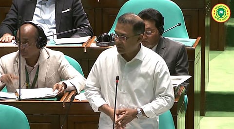 পুলিশের জ্বালানি রেশনিং তুলে নেওয়া হয়েছে : সংসদে প্রধানমন্ত্রী