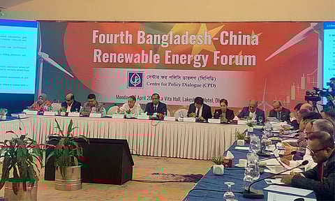 অব্যবহৃত সরকারি জমিতে সোলার প্রকল্প বাস্তবায়নের উদ্যোগ: জ্বালানি মন্ত্রী
