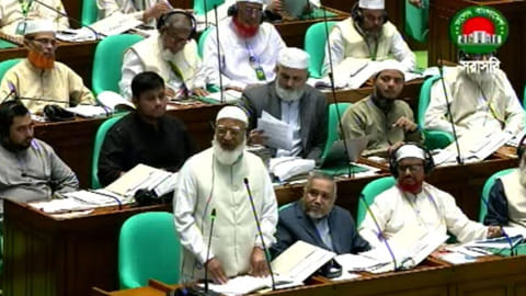 আমাদের অধিকার খর্ব করবেন না: স্পিকারকে বিরোধীদলীয় নেতা