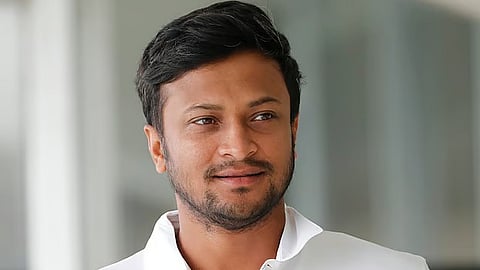 আওয়ামী লীগ ছাড়বেন না, সাফ জানিয়ে দিলেন সাকিব