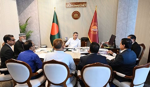 পিরোজপুরের সড়কগুলো দ্রুত যান চলাচলের উপযোগী করার নির্দেশ প্রধানমন্ত্রীর
