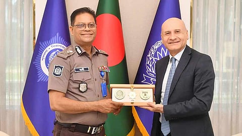 আইজিপির সঙ্গে ইতালির রাষ্ট্রদূতের সাক্ষাৎ, পারস্পরিক সহযোগিতা জোরদারে গুরুত্ব