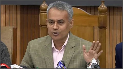 সড়কে কোনো ধরনের দুর্বৃত্তায়ন বরদাস্ত করা হবে না: সেতুমন্ত্রী
