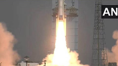 ബഹിരാകാശത്തേയ്ക്ക് കുതിച്ചുയർന്ന് എസ്എസ്എൽവിയുടെ രണ്ടാം പരീക്ഷണ റോക്കറ്റ്;  ദൗത്യം വിജയകരം