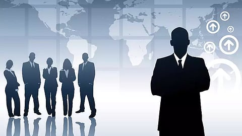 പ്രൊ​ഫ​ഷ​നലു​ക​ളു​ടെ ശ​മ്പ​ള​ത്തി​ൽ 10.2% വ​ര്‍ധ​നയു​ണ്ടാ​കും 