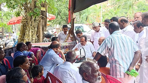 സർഫാസി വിരുദ്ധ സമരം കേന്ദ്ര സർക്കാരിൻ്റെ ശ്രദ്ധയിൽ കൊണ്ടുവരും ബെന്നി ബഹനാൻ എം.പി