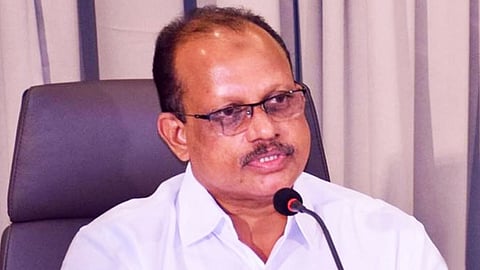 അനധികൃത ബോട്ടുകൾക്കെതിരെ കർശന നടപടിയെടുക്കും: അഹമ്മദ് ദേവർകോവിൽ