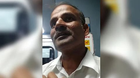 എൽടിടി ലക്നൗ സൂപ്പർഫാസ്റ്റിൽ വ്യാജ ടിക്കറ്റ് ചെക്കറെ വിജിലൻസ് ഉദ്യോഗസ്ഥൻ പിടികൂടി