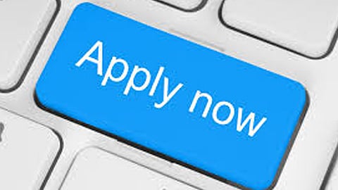 നാ​വി​ക​സേ​ന​യി​ൽ ചാ​ർ​ജ്മാ​ൻ: 372 ഒ​ഴി​വു​കൾ