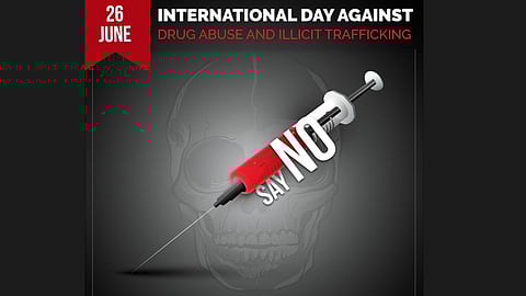 അരുത് ചങ്ങാതീ, അടുത്തറിഞ്ഞാൽ ദുരന്തം ഉറപ്പ്