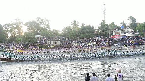 മത്സരത്തിൽ നിന്ന്