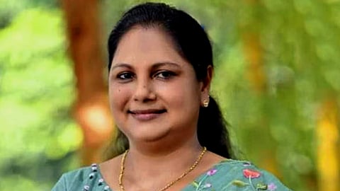  എഎപി സ്ഥാനർഥി ബീന കുര്യൻ