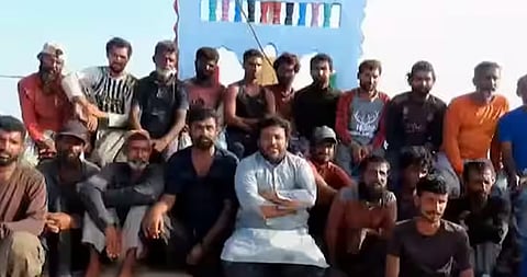 ഇന്ത്യ സിന്ദാബാദ് മുദ്രാവാക്യം മുഴക്കി പാക് മത്സ്യത്തൊഴിലാളികളുടെ നന്ദി