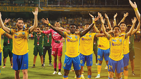 പക വീട്ടാനുള്ളതാണ്..! കേരള ബ്ലാസ്റ്റേഴ്സ് ഇന്ന് ബംഗളൂരു എഫ്സിക്കെതിരേ