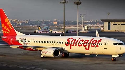 kochi chennai spicejet flight canceled after technical glitch 
