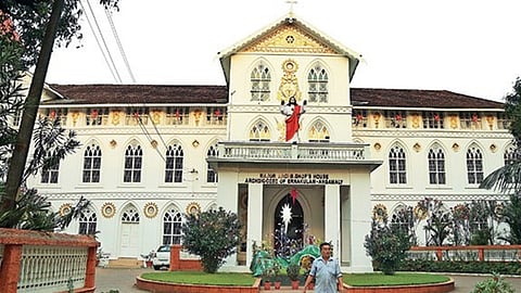 ernakulam- angamalu diocese syro malabar sabha issue