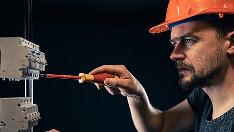 Electrician vacancy in Germany, free recruitment through Norka Roots