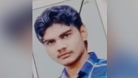 interstate worker drowned while trying to save his wife who fell into the Periyar Valley canal