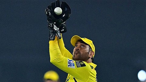 dhoni captain csk ruturaj injured