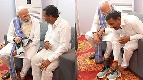 narendra modi meets rampal kashyap barefoot admirer