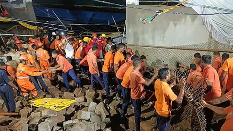 8 dead after temple wall collapses in andhra