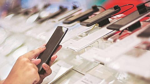 Smartphones top India exports