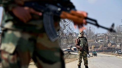 2 Maoists, 1 CRPF jawan killed in gunfight in Jharkhand's Bokaro