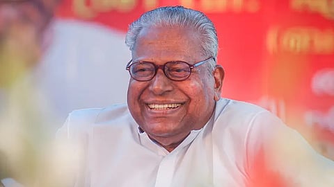 public holiday, three days of mourning