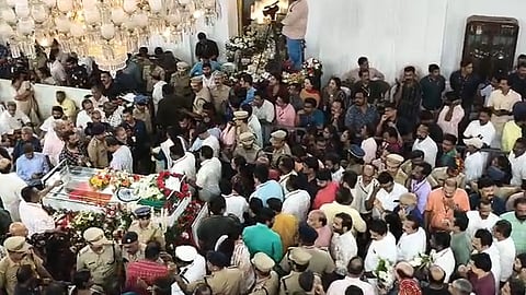 vs achuthanandan funeral procession to alappuzha