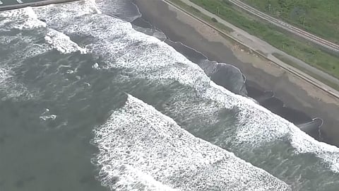 earthquake in russia tsunami warning