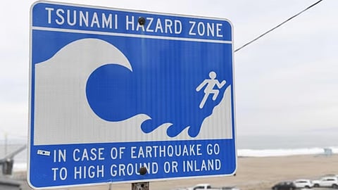 New tsunami alert in Russia after strong quake near Kuril Islands