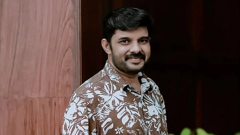 funeral of kalabhavan navas will be held saturday evening