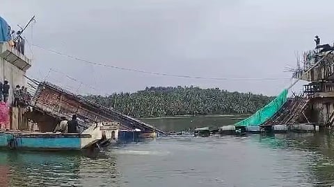bridge collapsed in koyilandy kozhikode