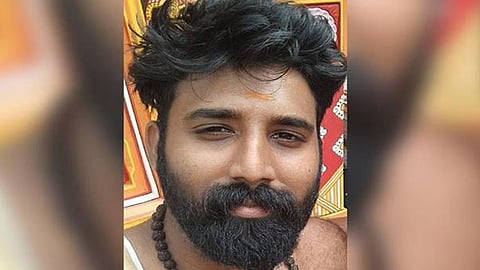 Vizhinjam azhimala temple employee dies of shock