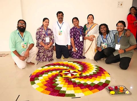 Tamara team wins first prize in Kerala Samajam Dombivli Flower Competition