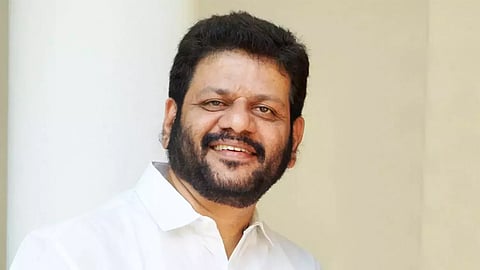 ''പരാതിക്കാരിക്ക് അർധ വസ്ത്രം''; മാങ്കൂട്ടത്തിലിനെ 'സ്നേഹിച്ച് കൊല്ലാൻ' ശ്രീക്ണ്ഠൻ
